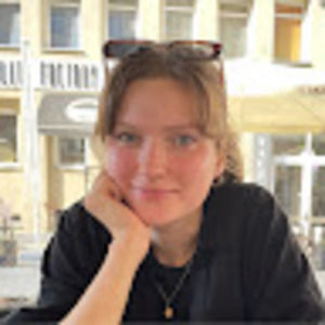 Meet your Posher, Ania